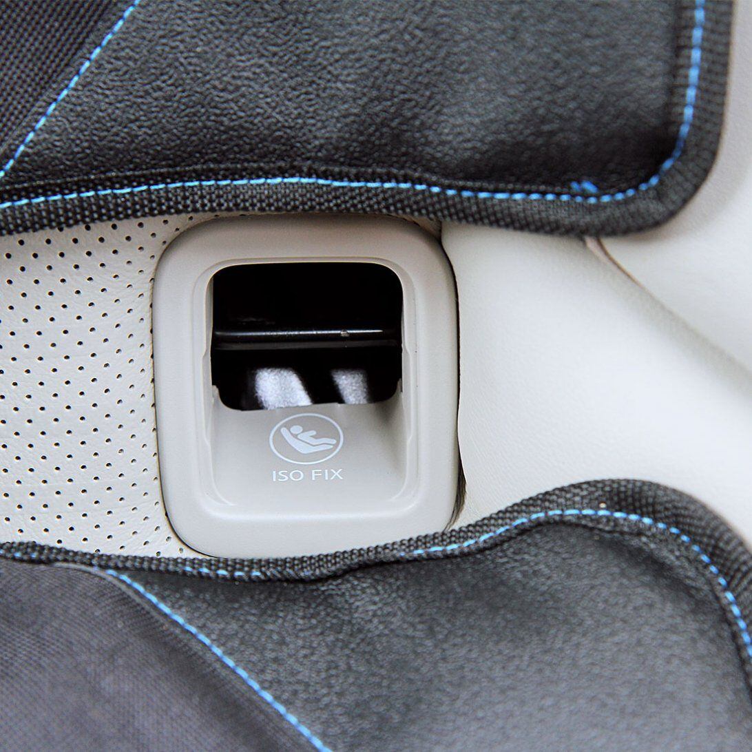 LittleLife Ochrana sedadla pod autosedačku Car Seat Protector