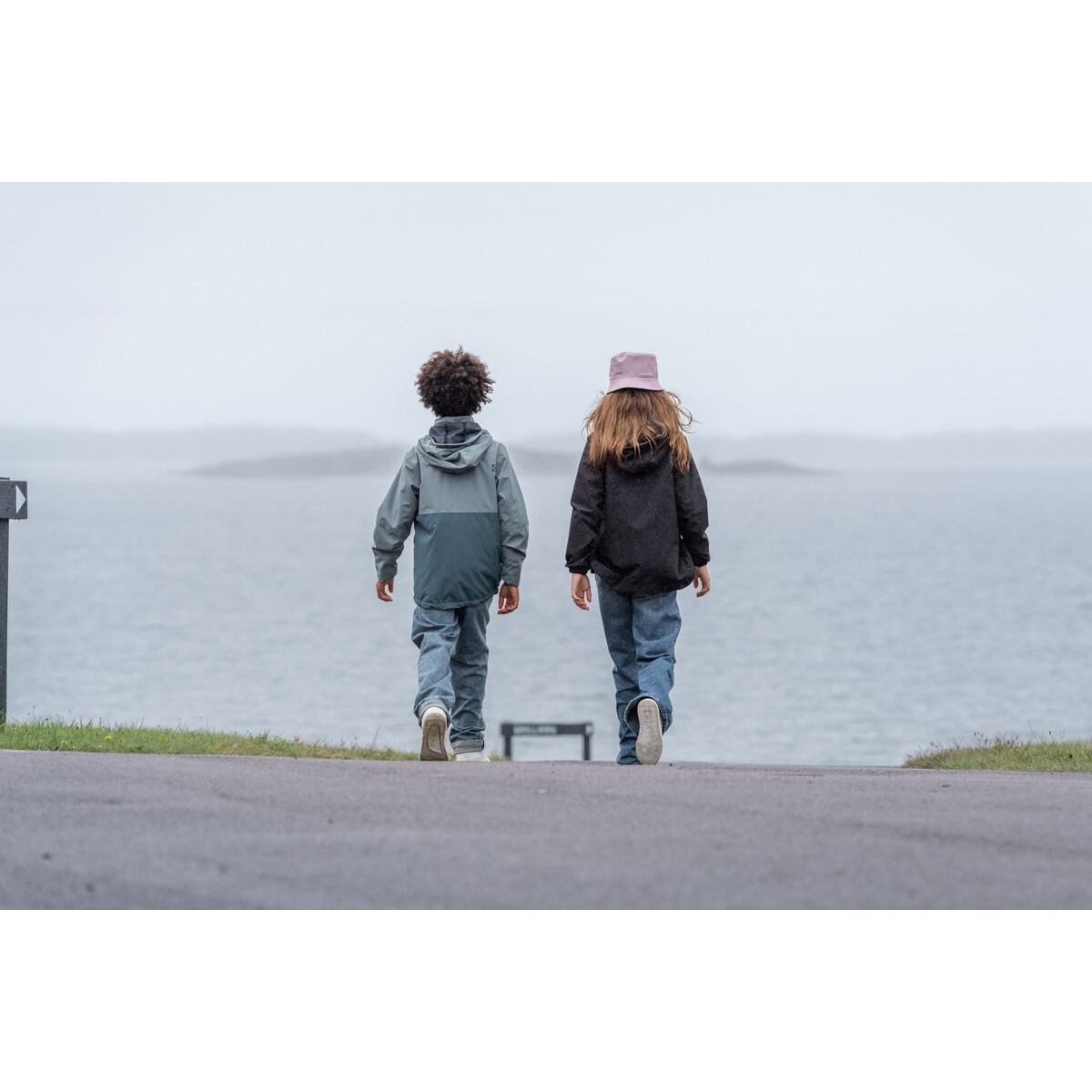 Didriksons Dětská nepromokavá bunda Piko factory blue - ROSTOUCÍ