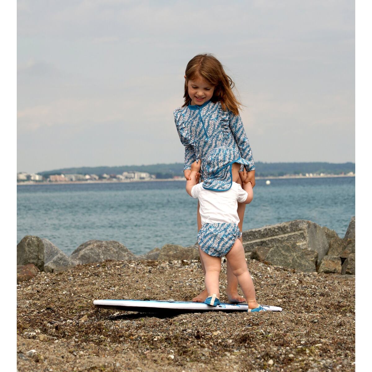 Playshoes Dětská UV kšiltovka Flowers - petrol