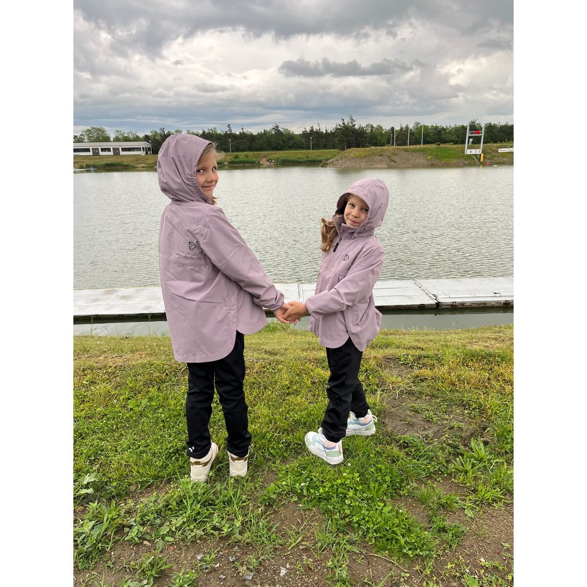 Didriksons Dětská nepromokavá bunda Meliss dusty lilac - ROSTOUCÍ