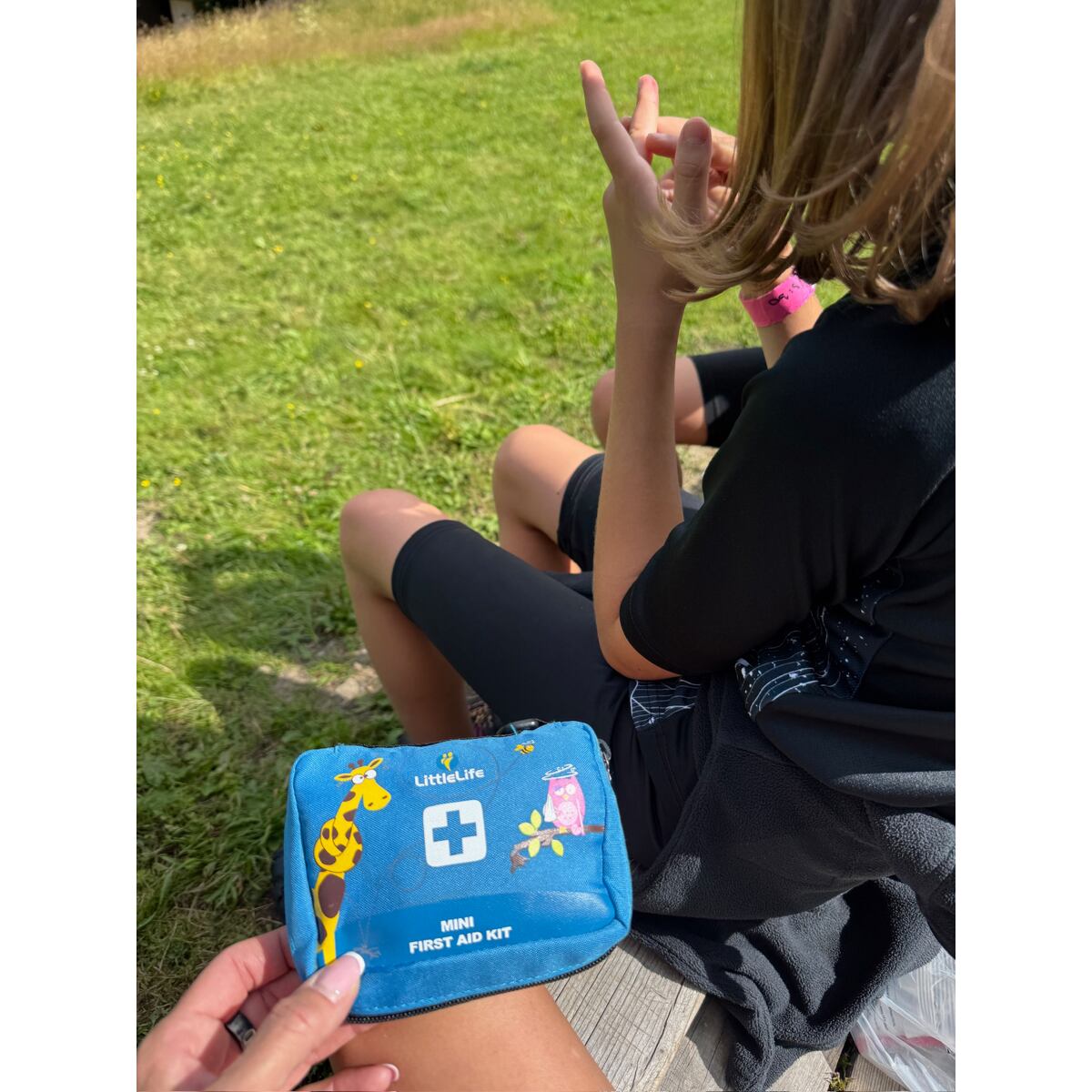 LittleLife Cestovní lékárnička do kapsy Mini First Aid Kit